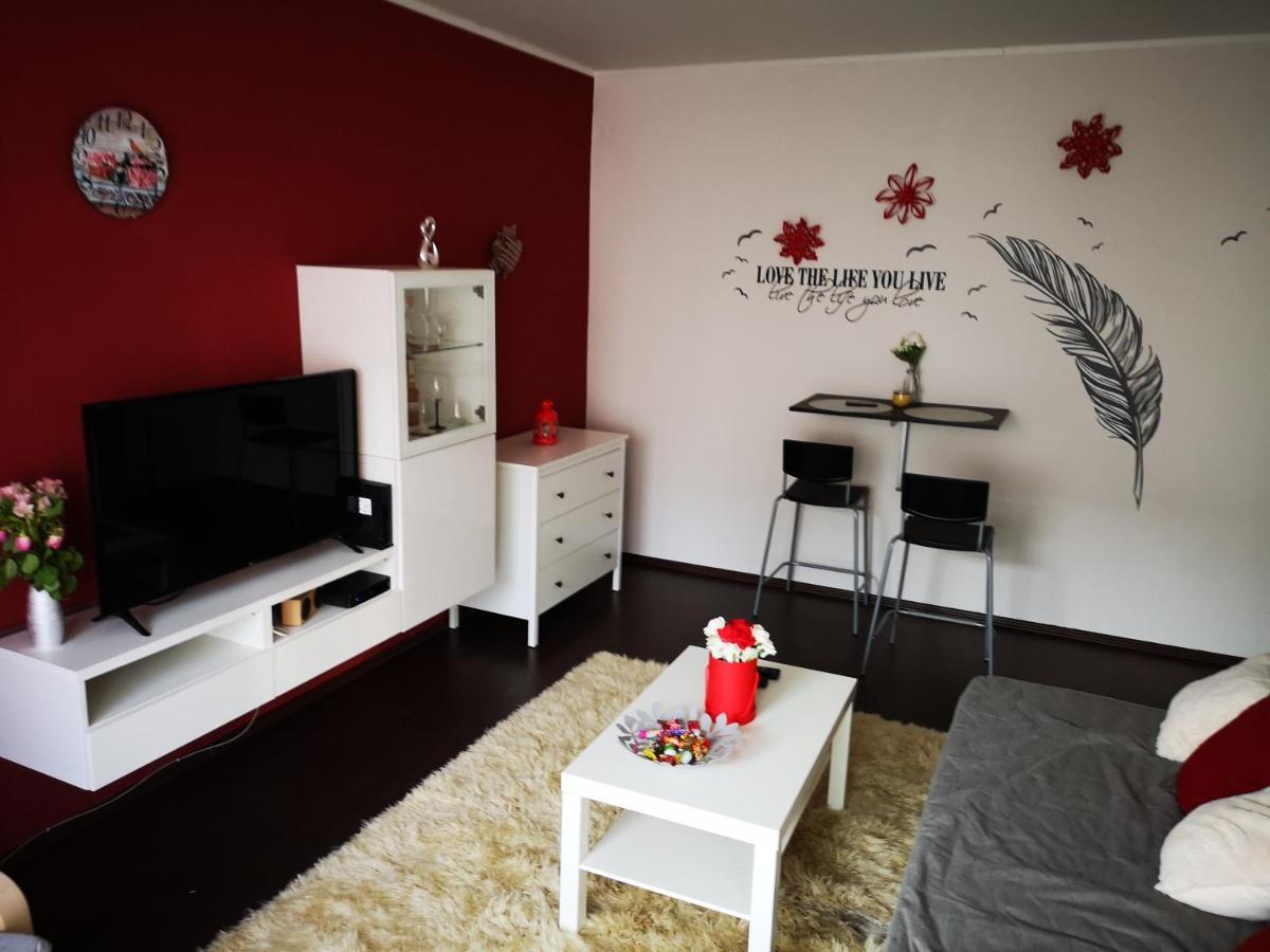 Erdokeruelo Apartman Appartement